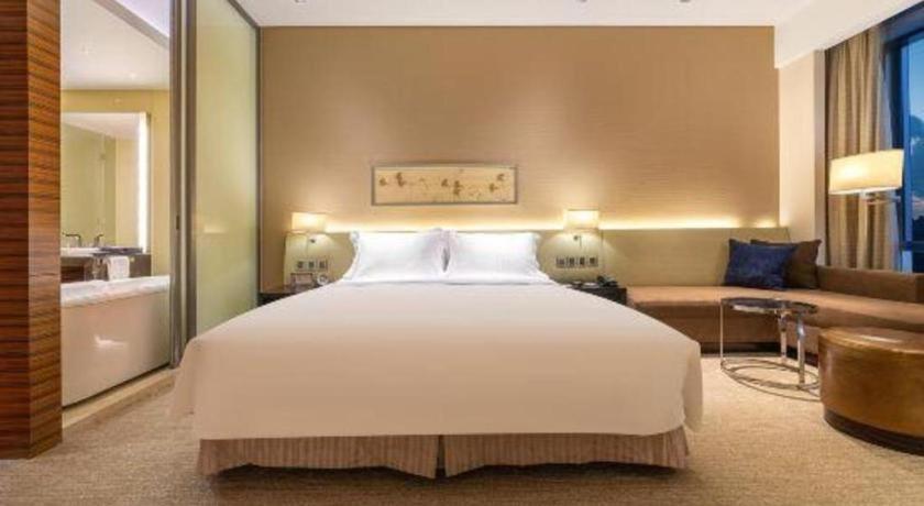 New World Guiyang Hotel المظهر الخارجي الصورة